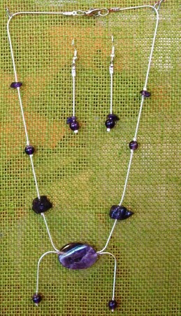 Conjunto colar e brincos ametistas